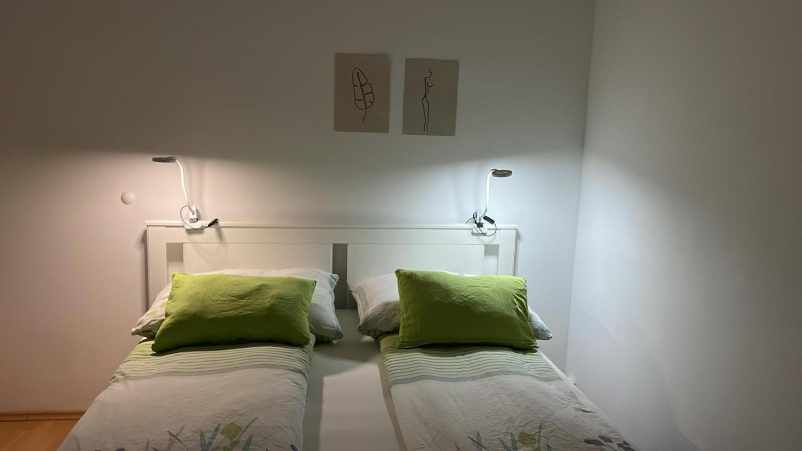 Best Rated Central Apartment Vienna - Ac, Wifi, 24H7Days Self Check-In, Board Games, Netflix Exterior foto